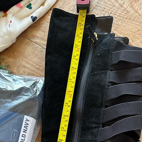 Women size 12 knee high flat boots - Picture 6 of 10